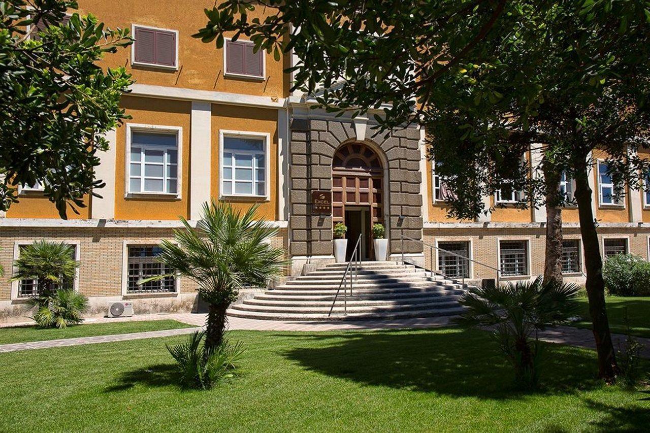 Lh Hotel Excel Roma Montemario Exterior foto