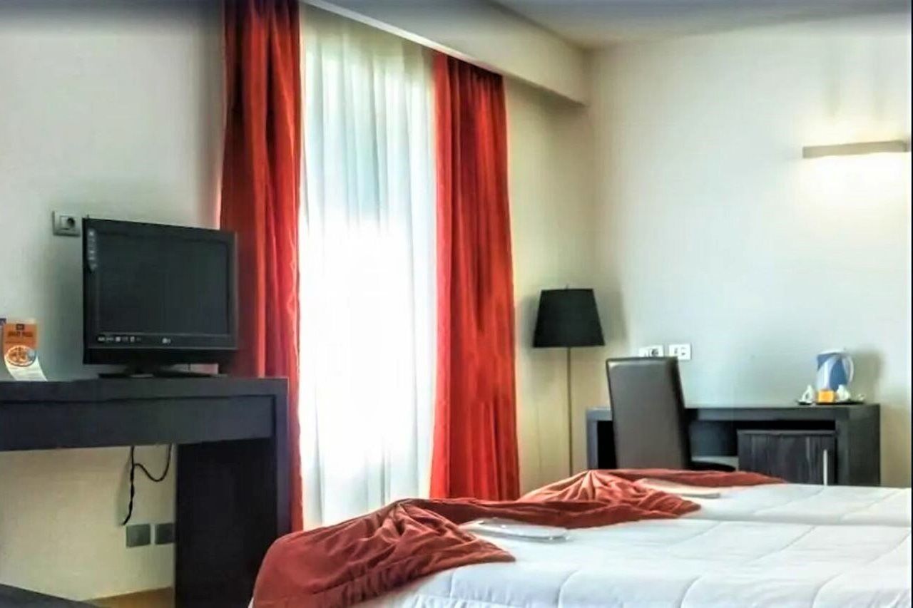 Lh Hotel Excel Roma Montemario Exterior foto